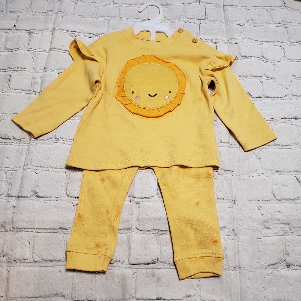 Mothers Promise 3-6 M Baby Girl 2 piece set.